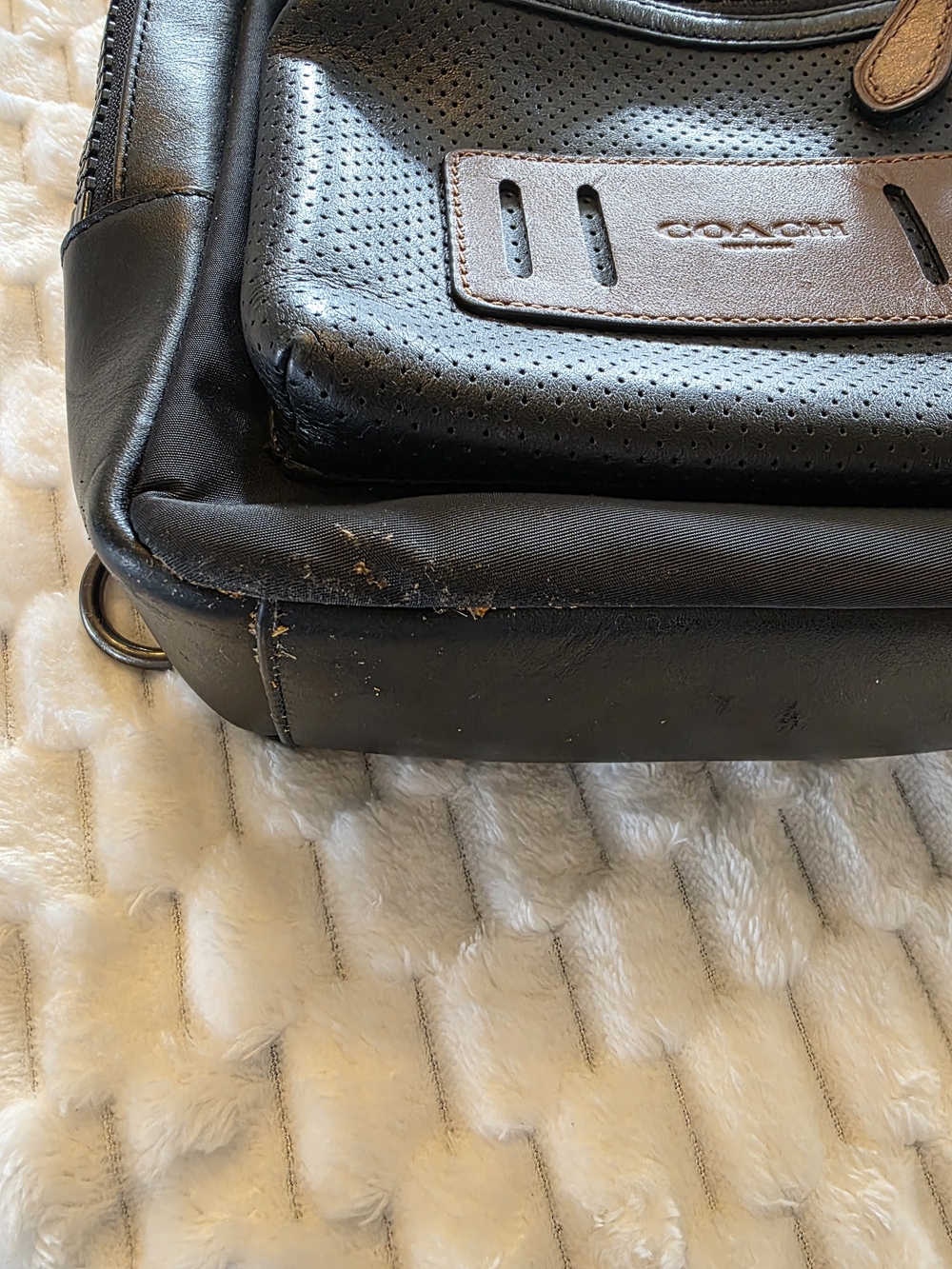 Coach Black Leather Sling Bag with Brown Patch - Picture 2 of 3